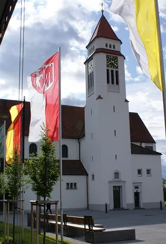Pfarrkirche St. Maria von der immerwährenden Hilfe zu Meckenbeuren, eingeweiht 1913