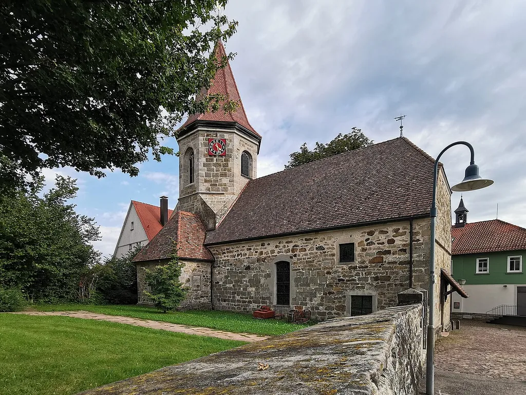 Kirche in Buoch. Kulturdenkmal