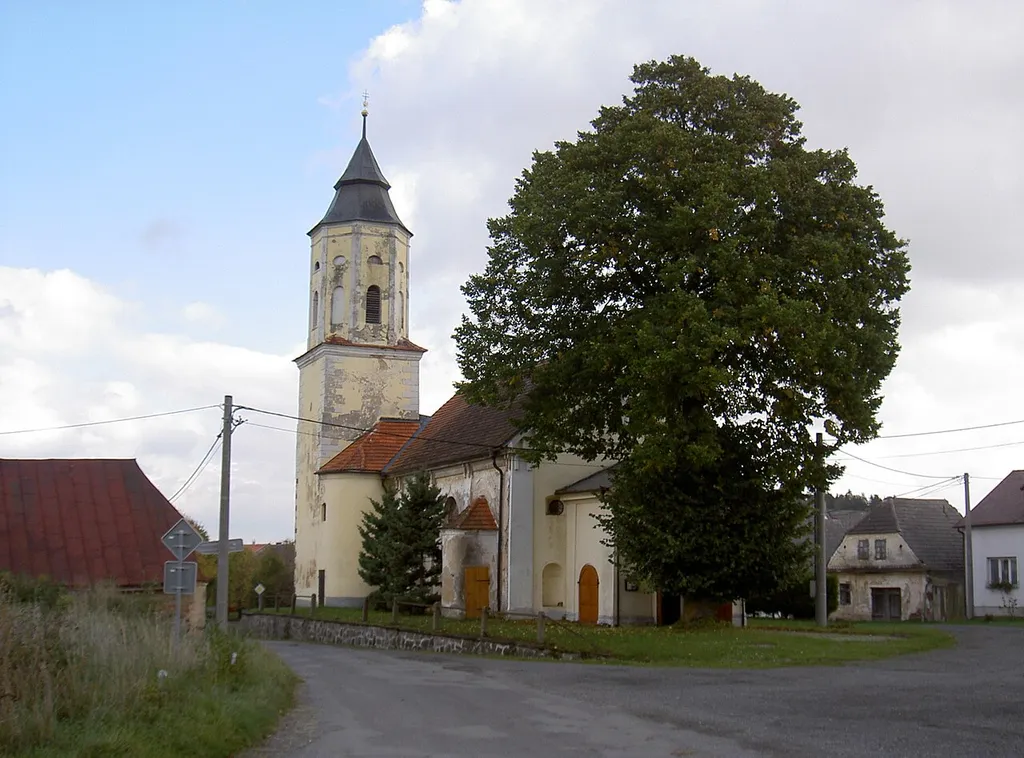 Kirche in Mutěnín