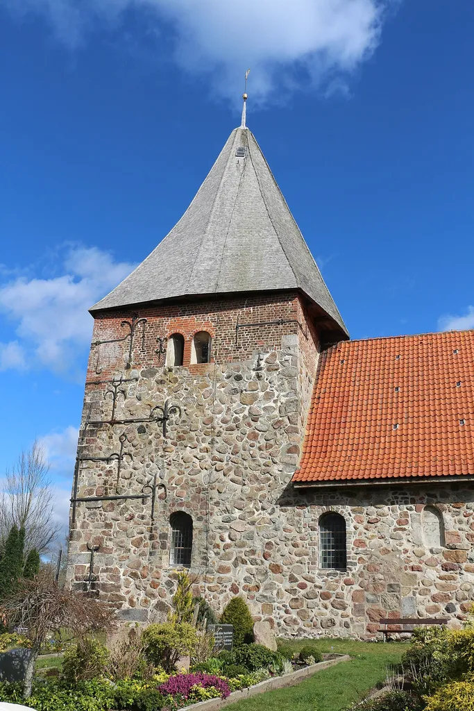 Kirchturm der Kirche von Schwesing