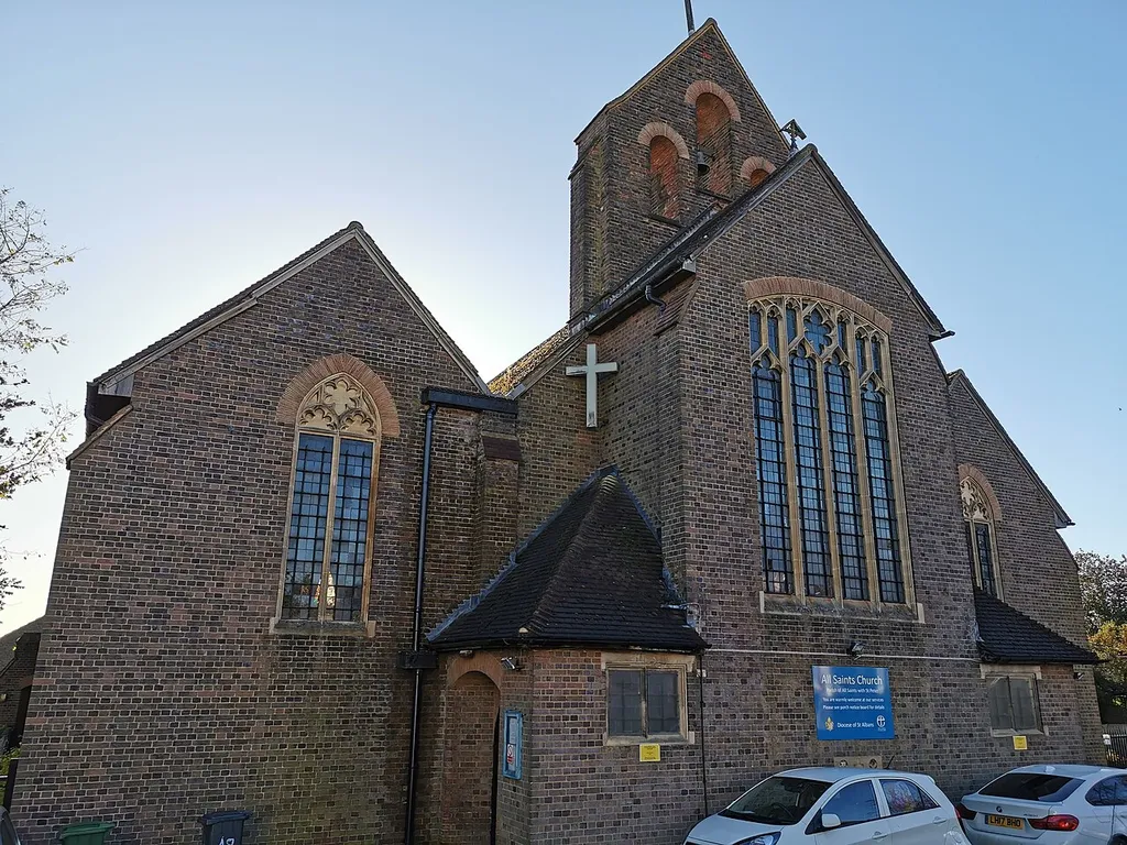 Parish of All Saints with St Peter Church Luton