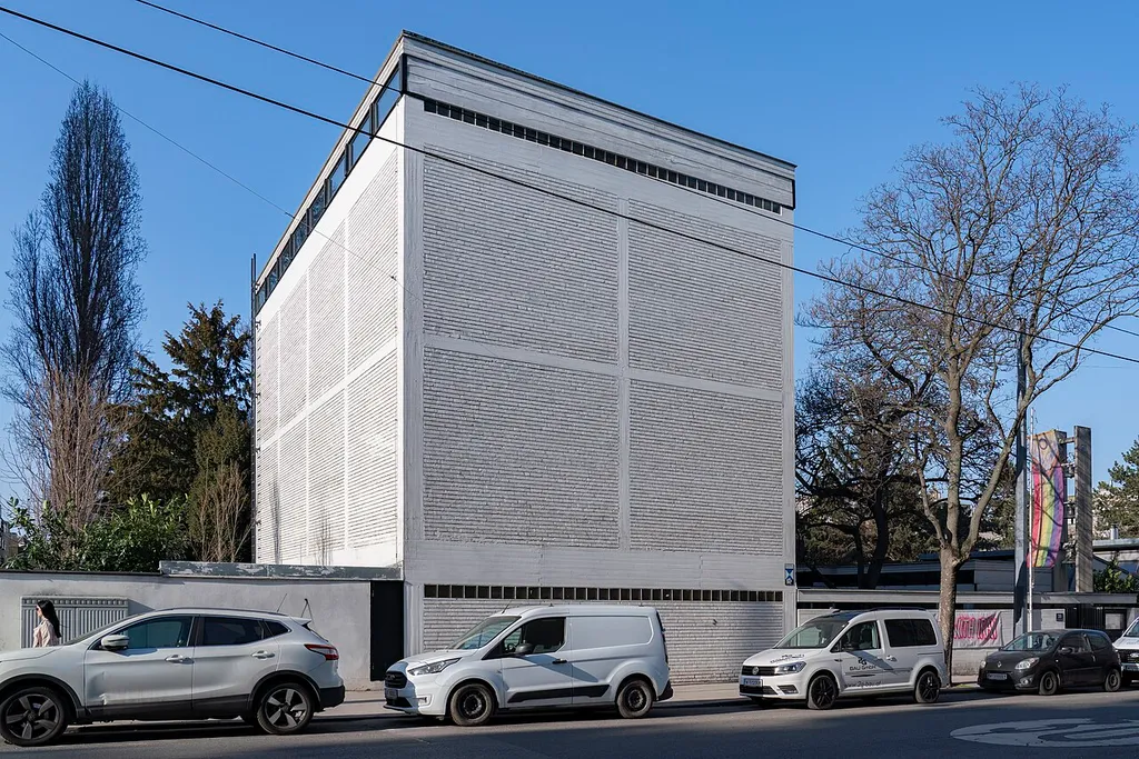 Glaubenskirche, Roland Rainer, Wien Simmering