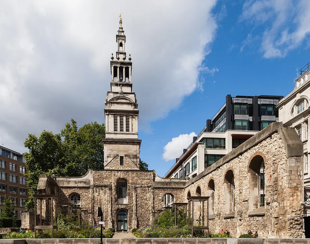Christ Church Greyfriars, London, England This is a photo of listed building number 1359217.
