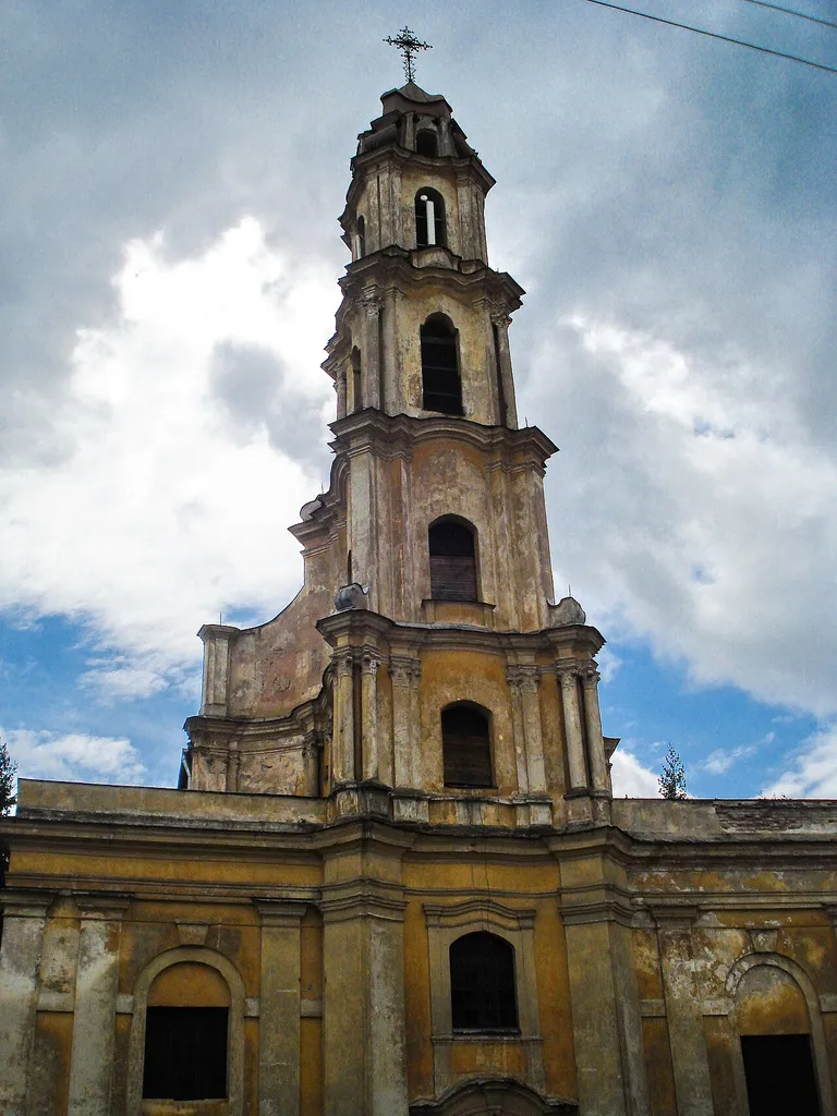 Church of Blessed Virgin Mary (Švč. Mergelės Marijos Ramintojos bažnyčia) in Vilnius (Savičiaus g. 13/2; closed)