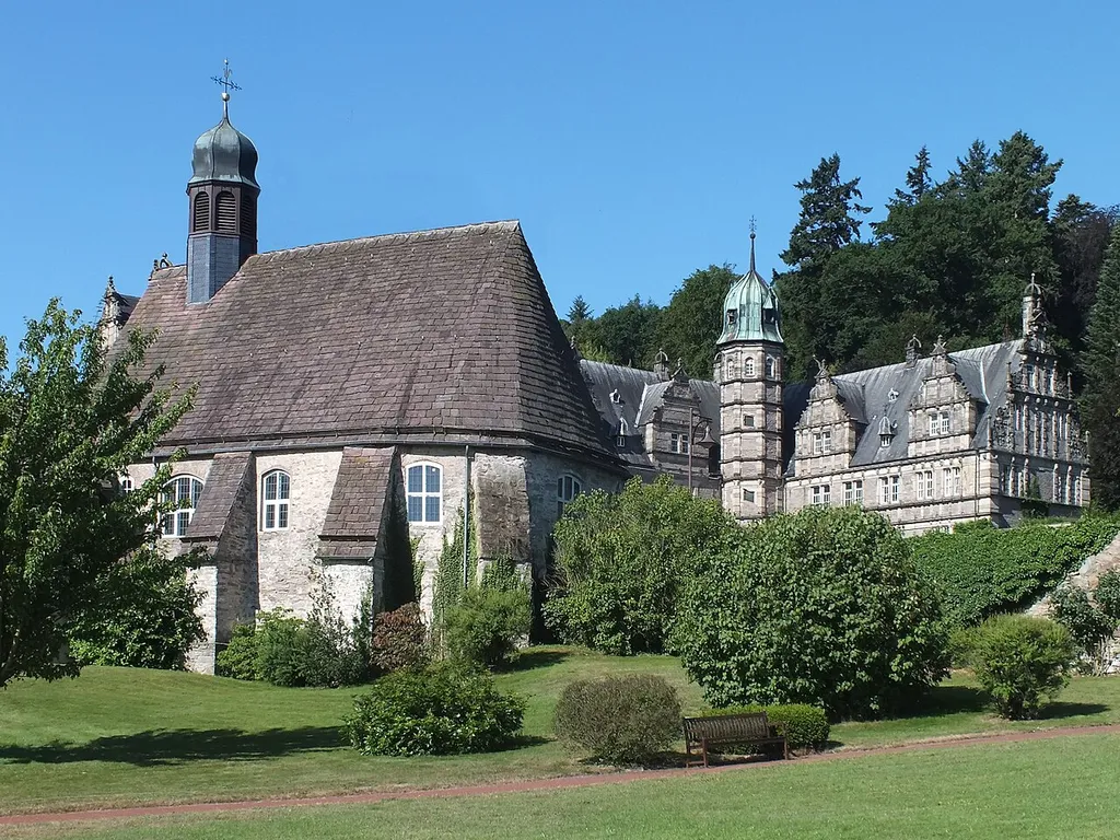 Marienkirche und Schloss Hämelschenburg