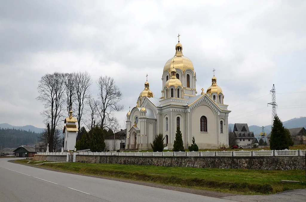 Церква святого Миколая в Тухлі.