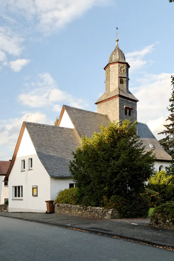 Evangelische Kirche, Dorfstraße in Hüttenberg-Rechtenbach, Germany