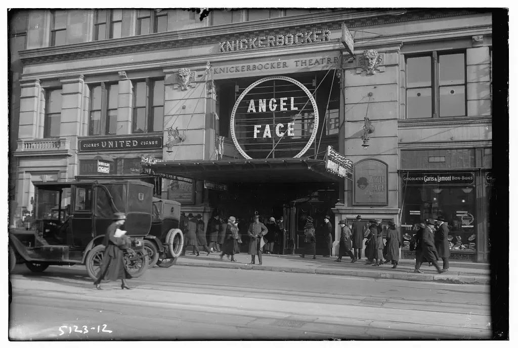 Knickerbocker Theatre