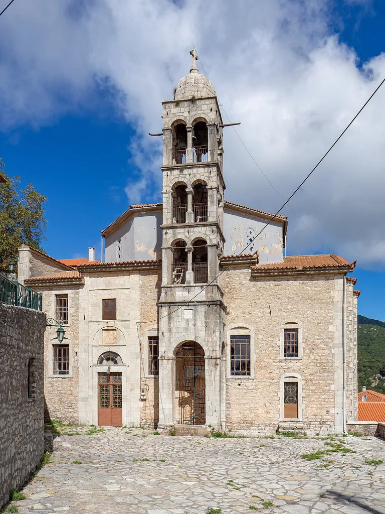 The church of the Taxiarches in Dimitsana.
