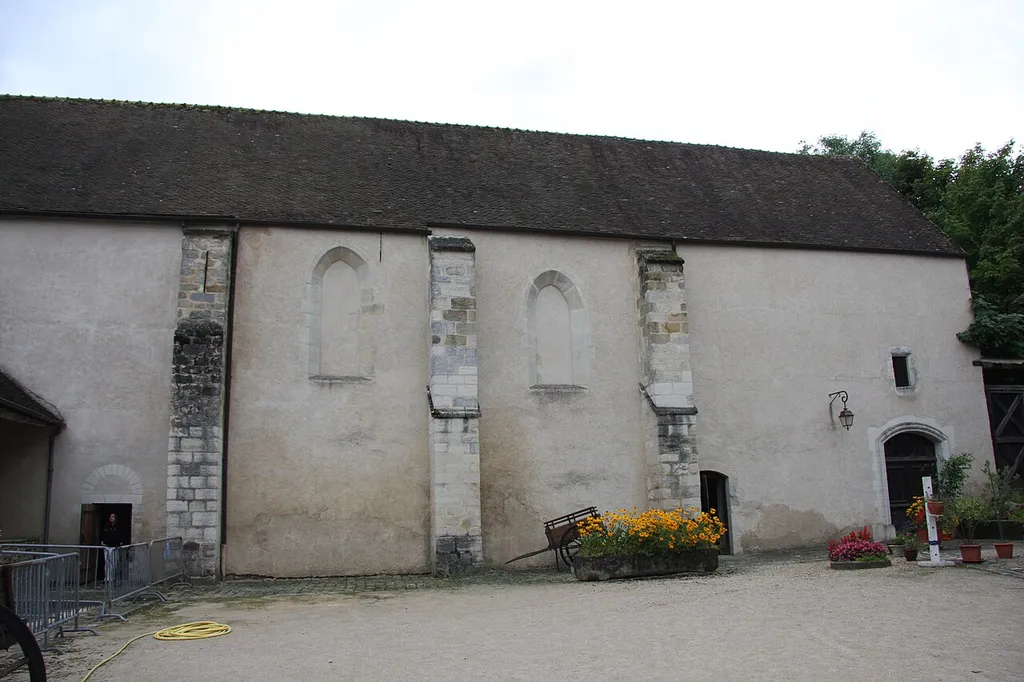 Prieuré Saint-Martin à Montereau-Fault-Yonne "France" Vue prise dans la cour intérieure
