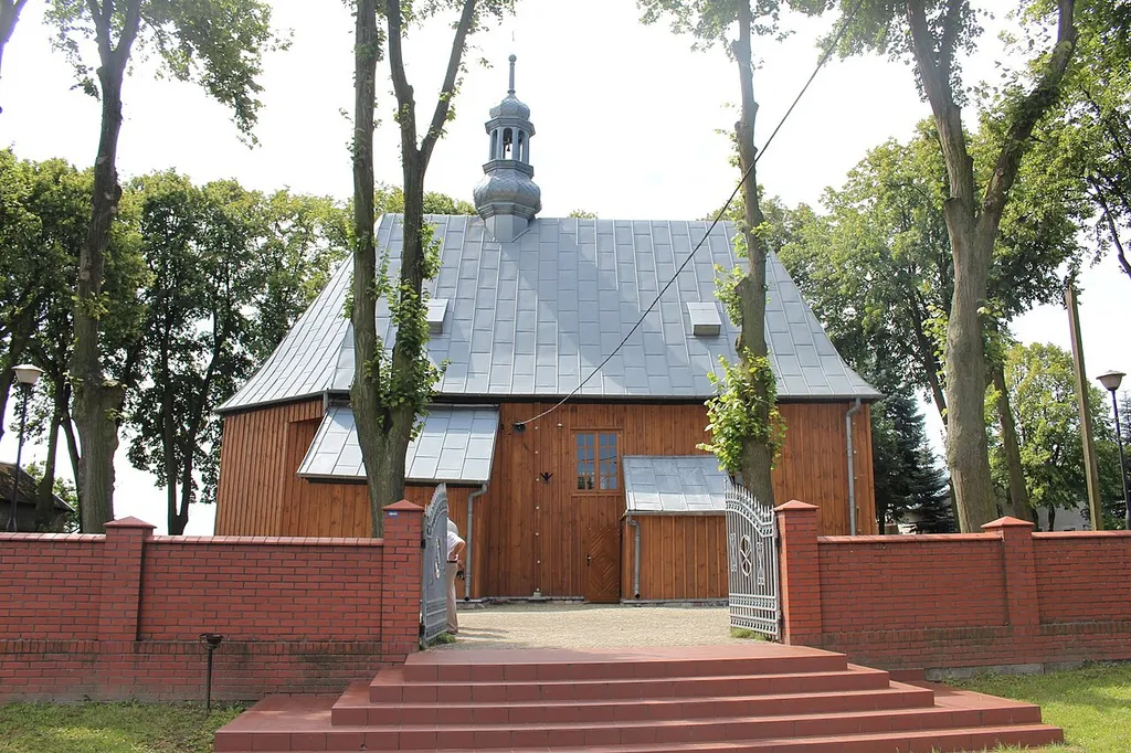 Grochowalsk 30 - rzymskokatolicki kościół parafialny p.w. Podwyższenia Krzyża Świętego, 1784