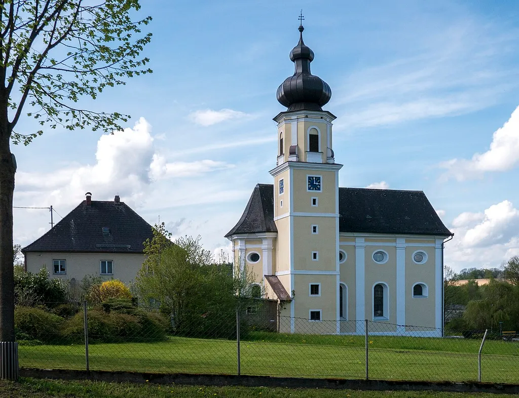 Wallfahrtskirche Maria Bründl in Raab, Oberösterreich.