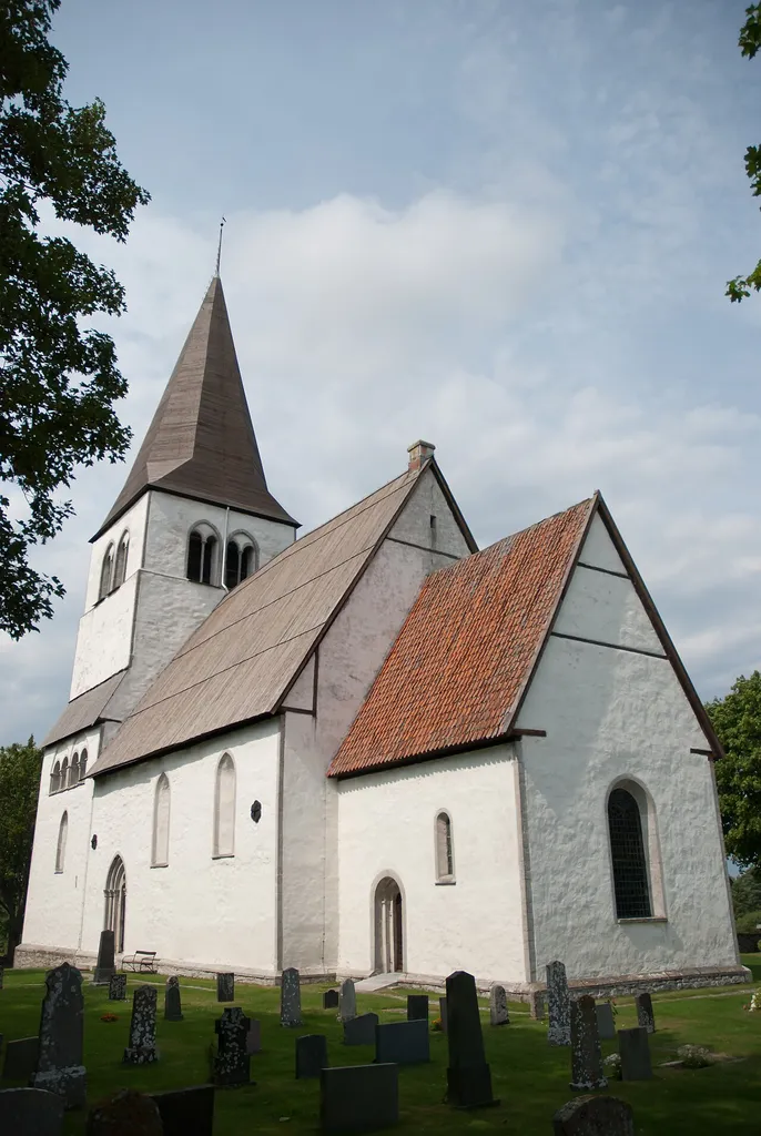 Rute church on en:Gotland.
