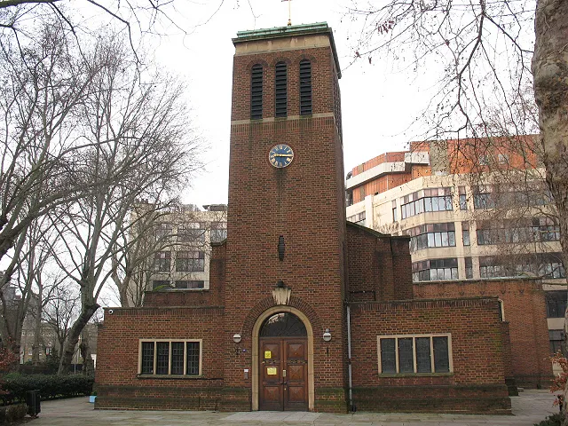 Christ Church, Southwark: front view The front of 921995, facing Blackfriars Road.