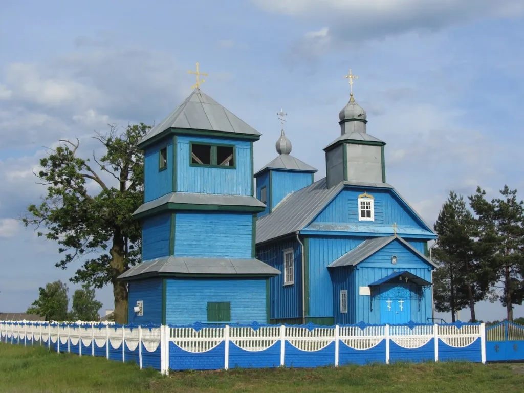 Востраў (Пінскі раён). Царква