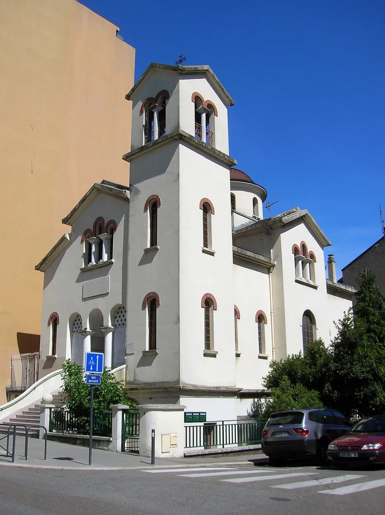Église Saint-Georges, Église orthodoxe grecque de Grenoble, située rue du Général Mangin