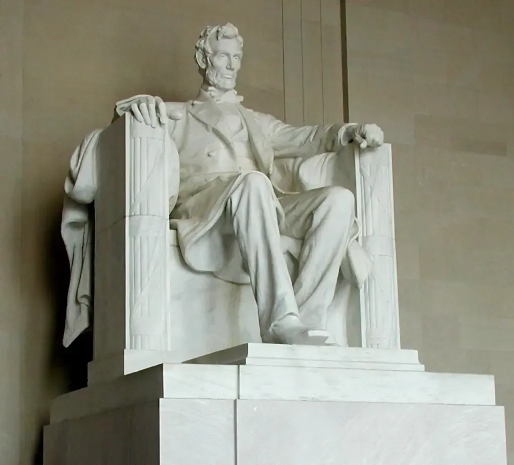 Statue of Abraham Lincoln