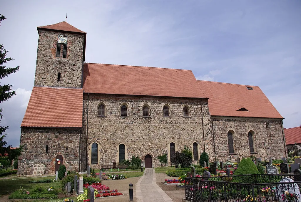 Falkenhagen (Mark), ein Ort im Landkreis Märkisch-Oderland, Brandenburg, Deutschland, die Kirche von Süden betrachtet