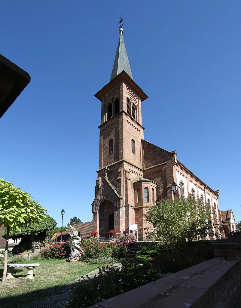 Church of Saint Philippe and James in Climbach.