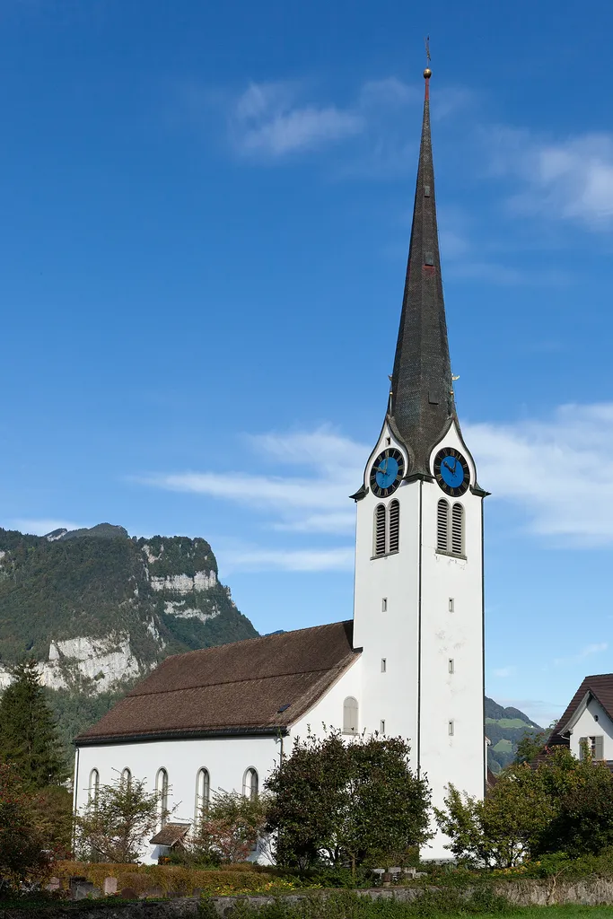 Reformierte Kirche in Mollis (GL)