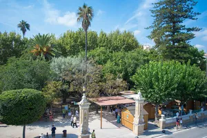 Railway Station Park, Sueca