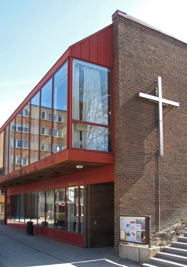 Fisksätra kyrka This is a photo of a protected building in Sweden, number 21320000019240 in the RAÄ buildings database.