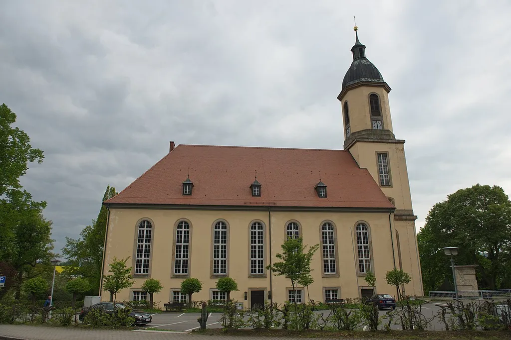 Die Kreuzkirche in Seifhennersdorf.