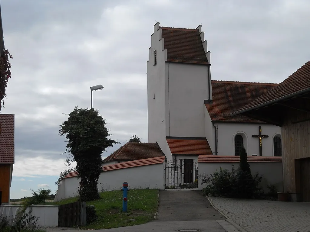 Kirche in Megmannsdorf, Ortsteil von Markt Altmannstein im oberbayerischen Landkreis Eichstätt