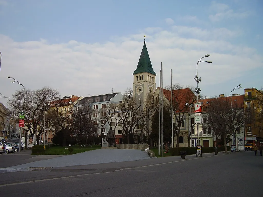 This media shows the protected monument with the number 101-719/0 CHMSK/101-719/0,CHMSK/101-719(other) in the Slovak Republic.