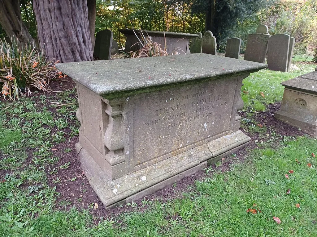Fowler tomb, St. Andrew's Church, Kingham. Oxfordshire, England. Early 19th century. Jointly Grade II listed with the nearby Brooks tomb.