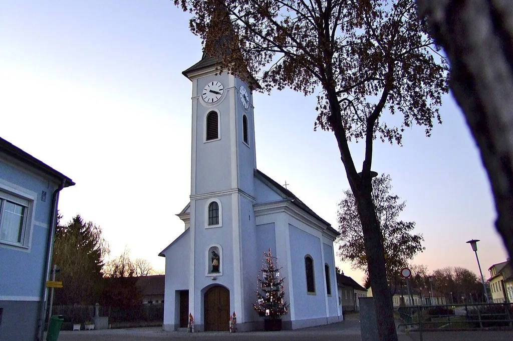 Kath. Filialkirche hl. Johannes Nepomuk, Hochleithen