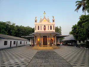 Maniyamthuruthu St. Mathews Church