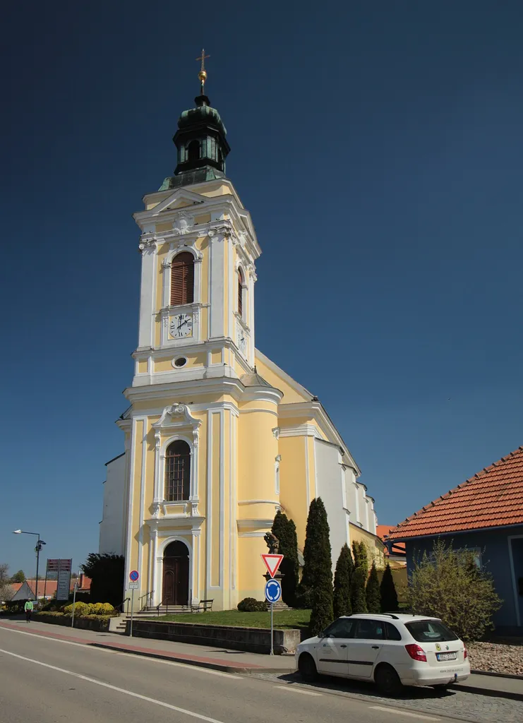 Čejkovice, kostel sv. Kunhuty