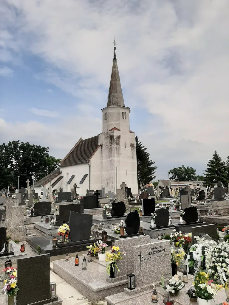 Pohľad na kostol - severo-západný