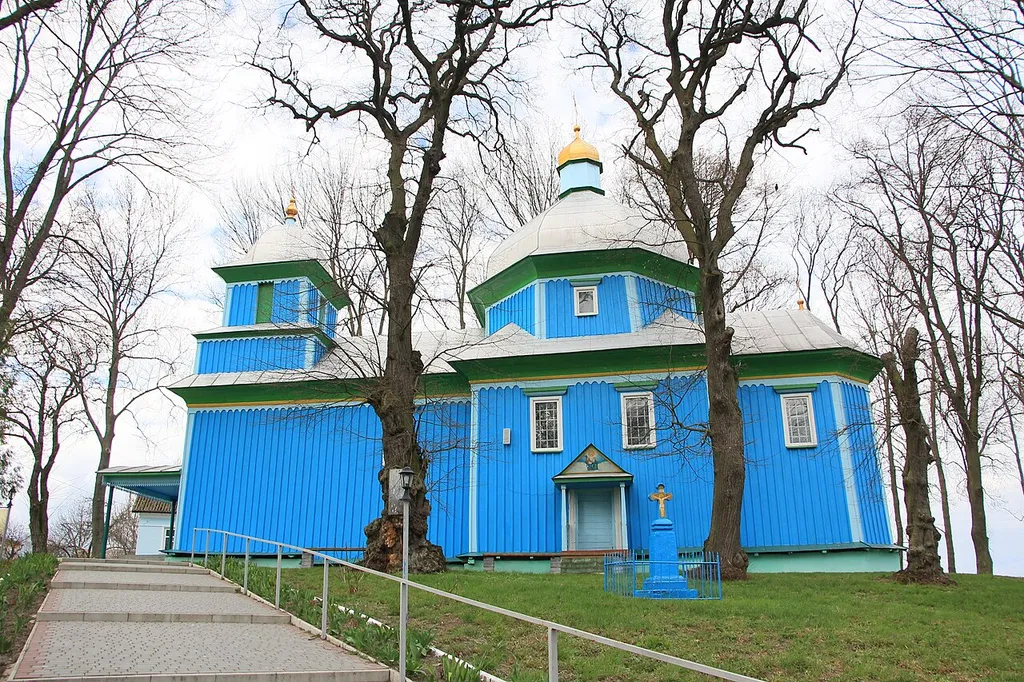 Дерев'яна церква в селі Рохманів Шумського району Тернопільської області