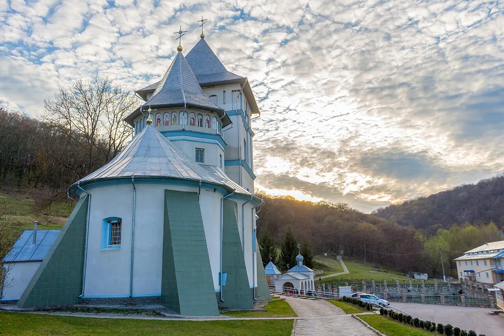 This file illustrates a cultural heritage monument in Moldova, ID