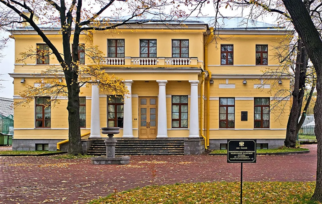 Potemkinskaya Street 2, Saint Petersburg