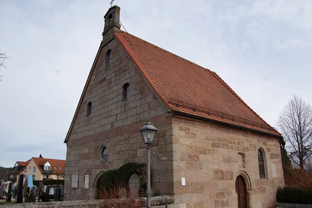 Die Friedhofskirche St. Johannes in Heideck