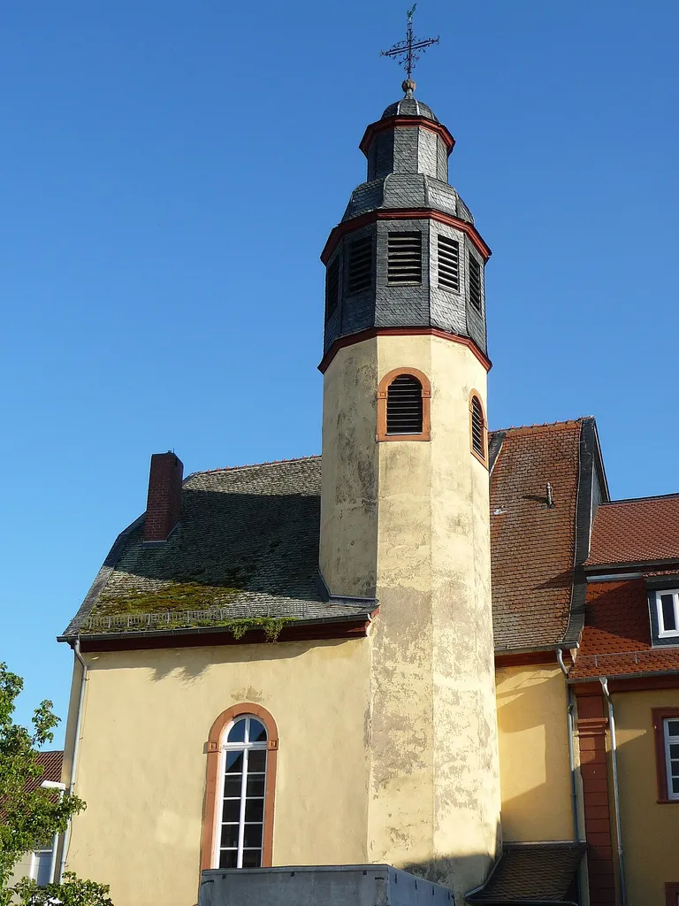 Osthofen ist eine Stadt in der Verbandsgemeinde Wonnegau im rheinland-pfälzischen Landkreis Alzey-Worms.