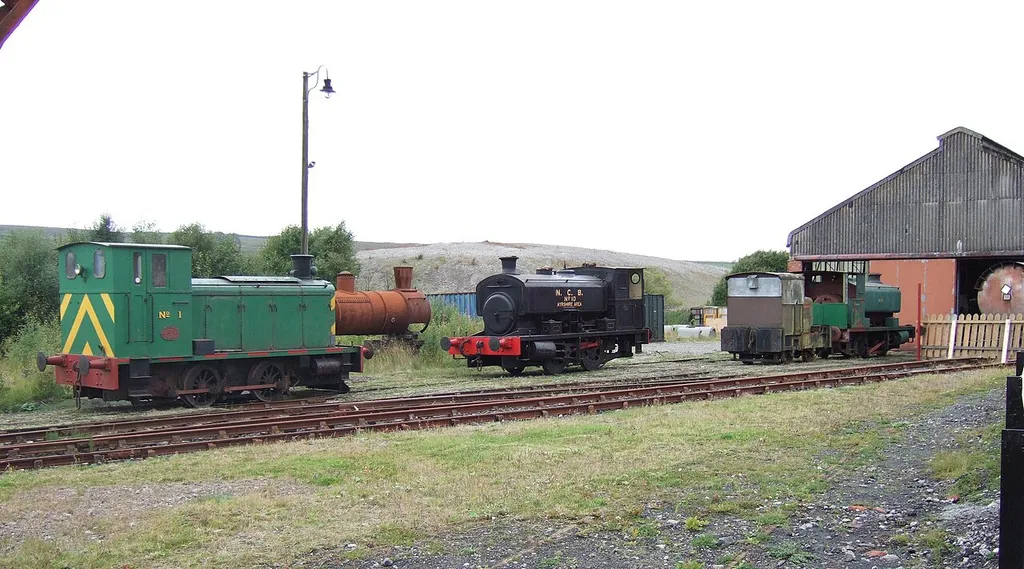 Scottish Industrial Railway Centre Dunaskin Locomotive Shed. 28th August 2005 From left to Right, the locomotives are:- No.1 Andrew Barclay 0-4-0DM 347 of 1941 No.10 Andrew Barclay 0-4-0ST 2244 of 1947 Ruston &amp; Hornsby 4wDM (48DS Class) No.23 Andrew Barclay 0-4-0ST 2260 of 1949 Photographer - A.M.Hurrell Camera - Fuji FinePix F10 Modified - Trimmed and file size reduced using Adobe Photoshop 5.0LE