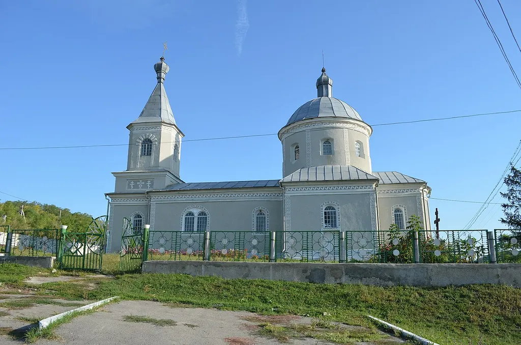 Церква в с. Трибусівка.