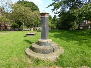 Sundial 9 metres south of south porch of St Lawrence's Church
