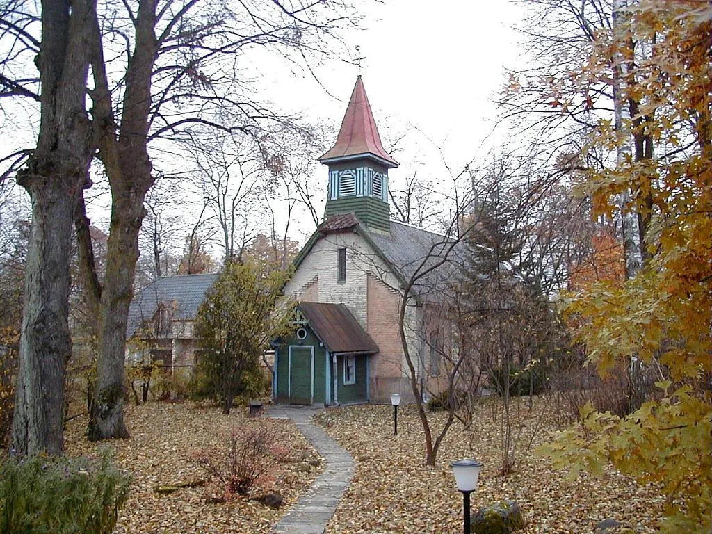 Rīga, Mežaparka luterāņu baznīca 2002-11-03