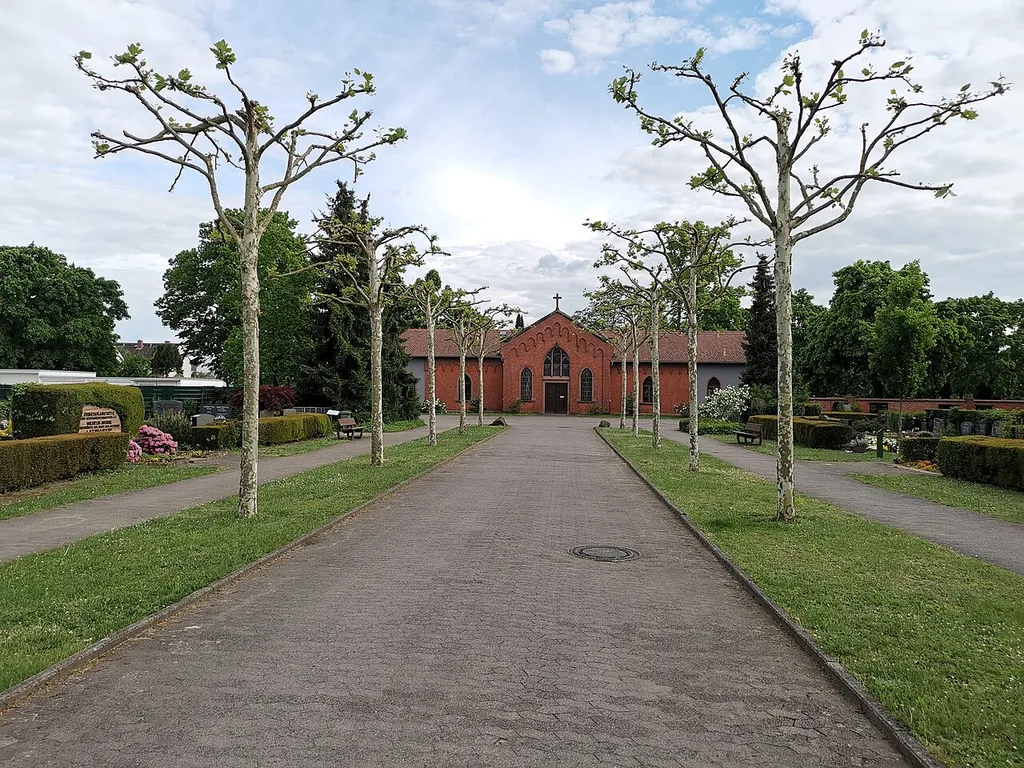 Old cemetery Neu-Isenburg