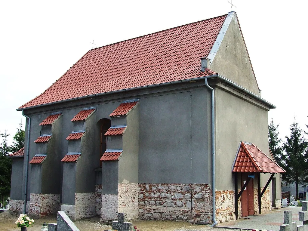 kościół parafialny pw. Imienia Jezus, NMP i św. Józefa z 1795 r. Szydłowo 7, Trzemeszno
