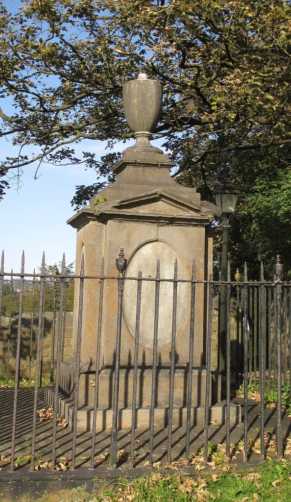 The Rawlinson Memorial in the churchyard of Lancaster Priory.