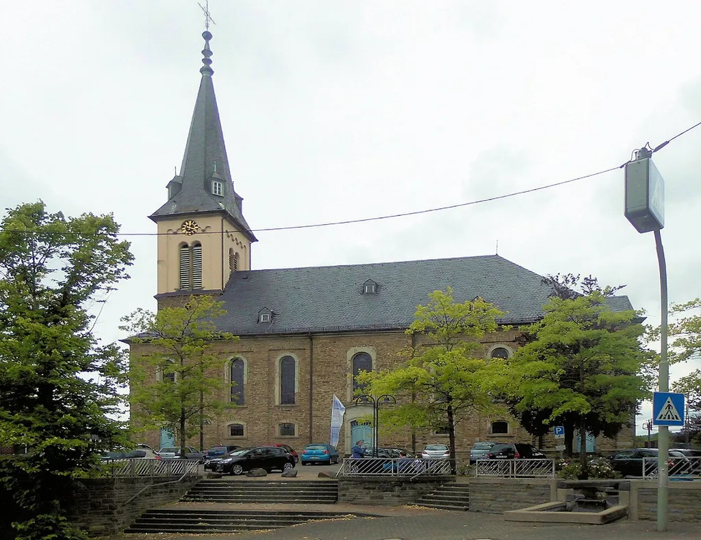 evangelische Martin-Luther-Kirche St. Elisabeth in Kirchen (Sieg)