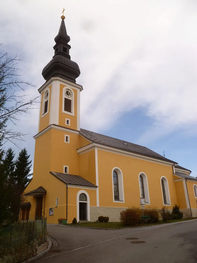 Kath. Pfarrkirche hl. Maximilian