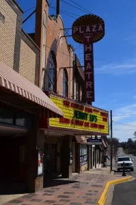 Plaza Theatre