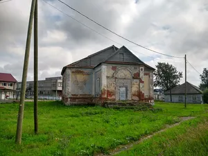 Church of the Resurrection, Megrega